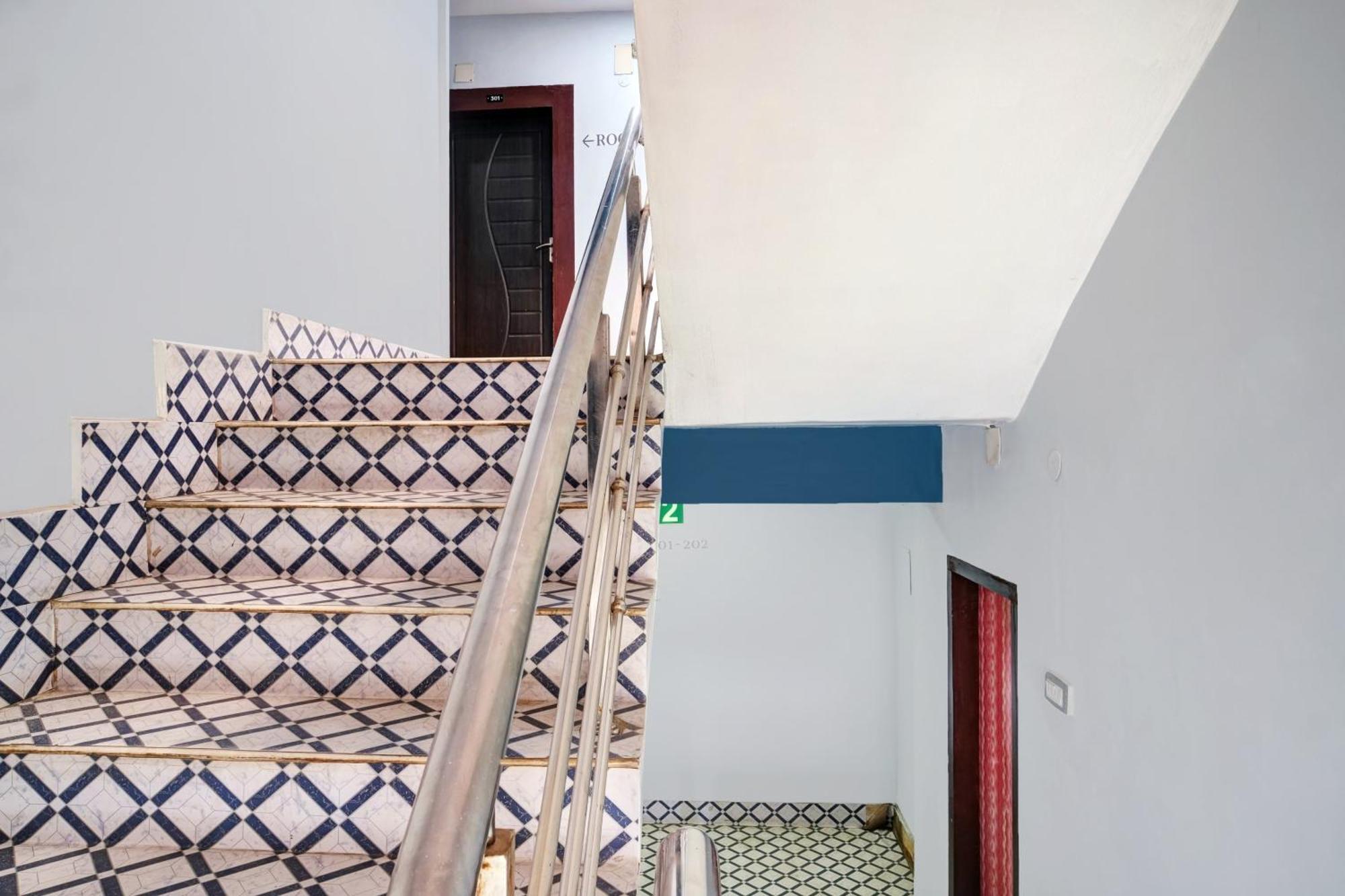 Hotel O Noonmati Guwahati Formerly Hotel Sundari Nunmati Exteriér fotografie